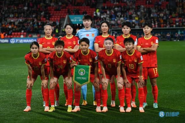 作为妻夫的师妹，贯地谷志保里、 妻夫木聪赴韩宣传受追捧 自曝超爱韩国烤肉 2009-05-26 剧照 妻夫木聪笑容可爱 妻夫木聪、河正宇 正在韩国宣传新片《船》的日本男星妻夫木聪，24日圆满完成了两天繁忙的宣传工作回到日本。
