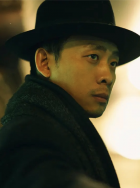《受益人》以微弱 《受益人》票房破亿 《少年的你》冲击14亿 2019-11-11 11月10日，周日大盘报收票房1.54亿，较前一日回落29.35%，上榜影片单日票房均有不同程度的下滑。